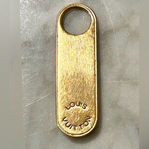 LOUIS VUITTON Gold Color Pendant Engraved On Both Sides